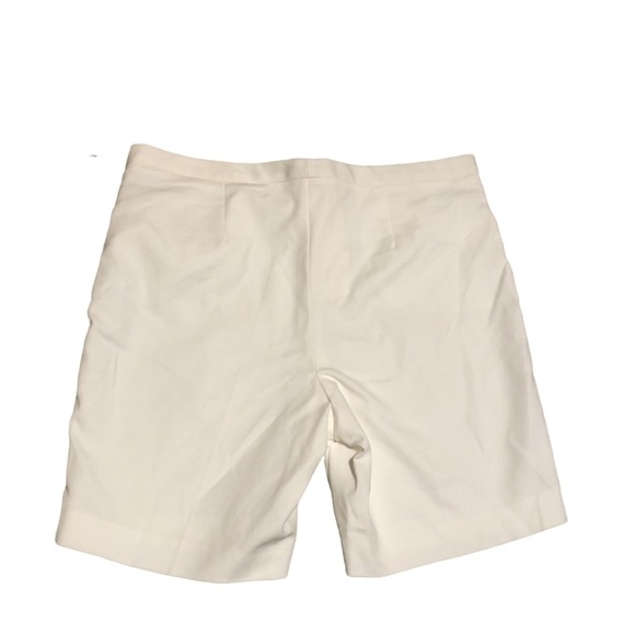 NWT Vince Camuto Ivory Short Size 8P Bermuda Classy Classic Minimalist Vacation - Picture 2 of 5